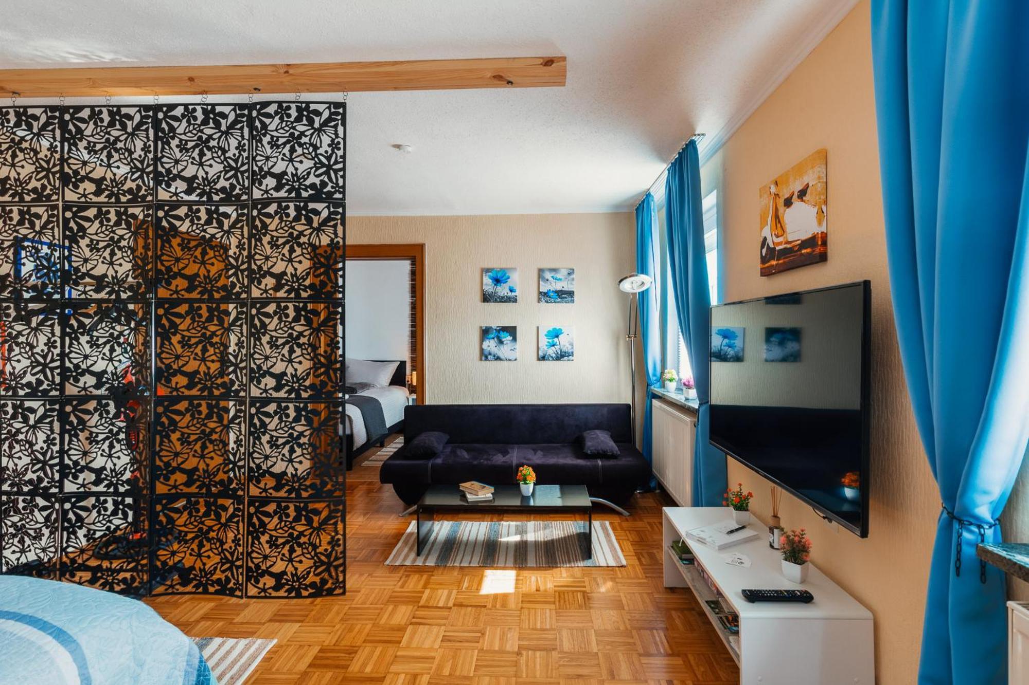 G.a.d.d 001 Glueck An Der Donau Apartment *